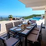 וילה Luxury Olive With Pool And Jacuzzi Near Dubrovnik *