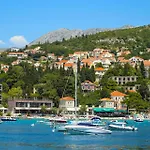 וילה Luxury Olive With Pool And Jacuzzi Near Dubrovnik *