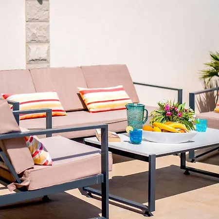 Luxury Olive With Pool And Jacuzzi Near Dubrovnik * Ivanica