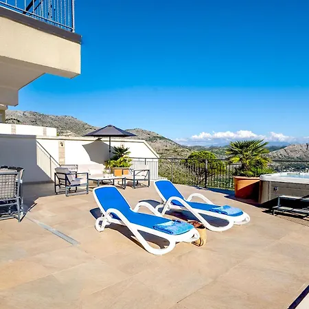 Вилла Luxury Olive With Pool And Jacuzzi Near Dubrovnik Ivanica